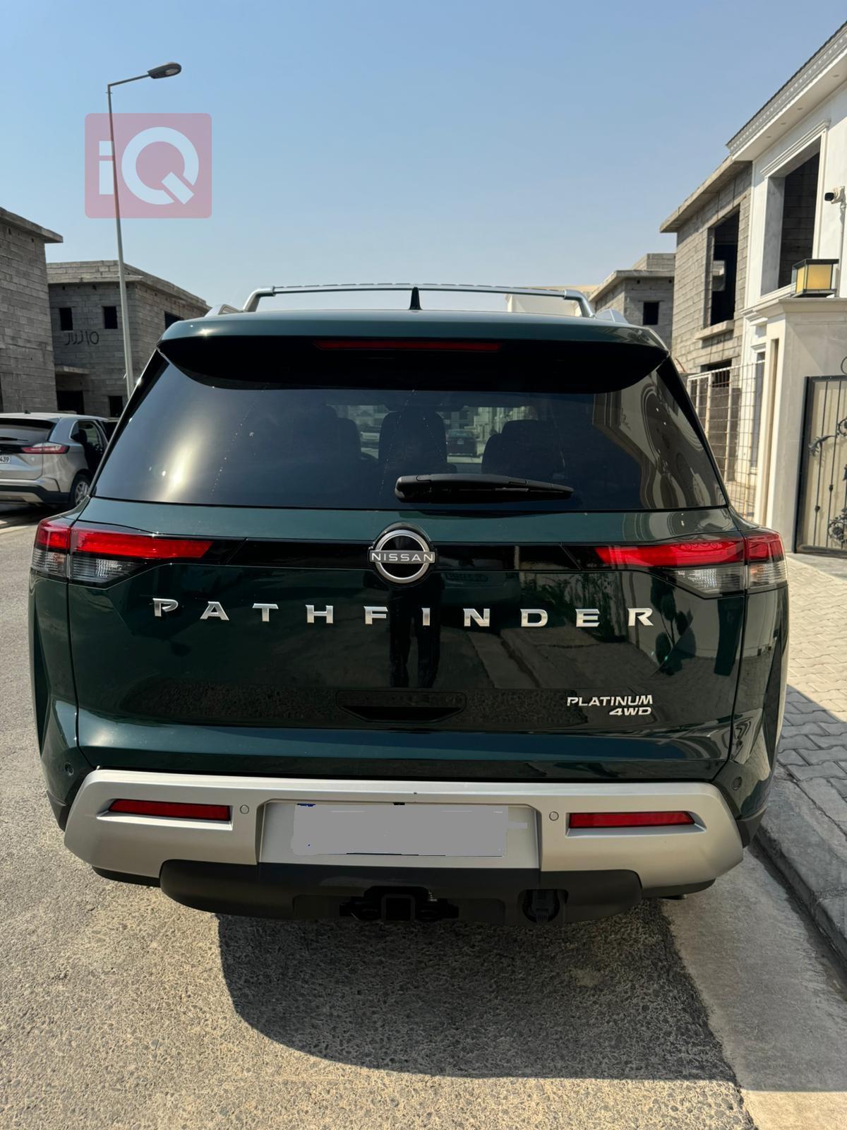 نیسان پاسفایندەر
